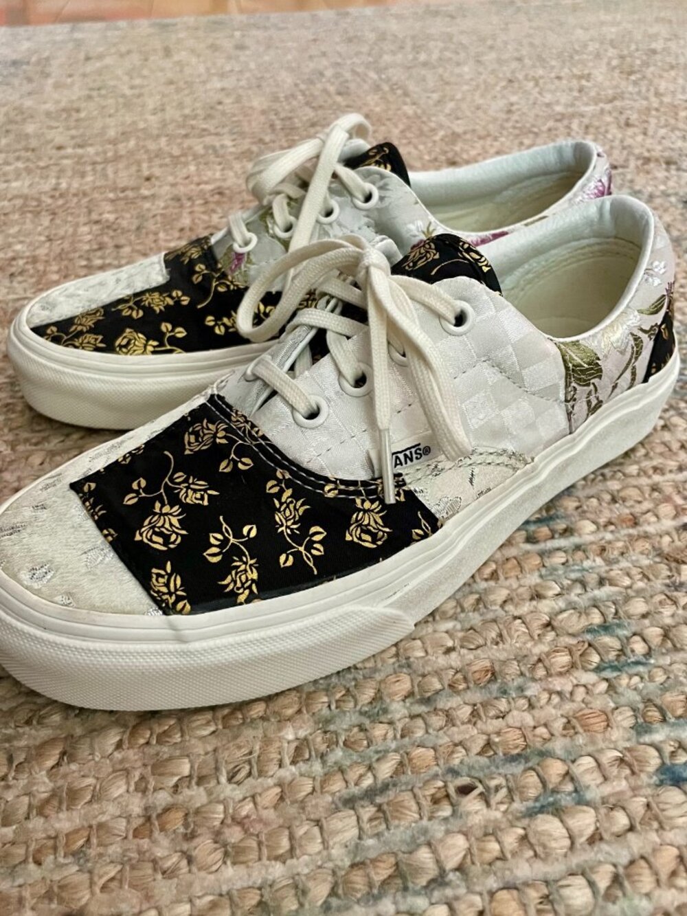 VANS Era Patchwork Floral Jacquard Brocade Satin Sneakers Women’s 7 Men’s 5.5